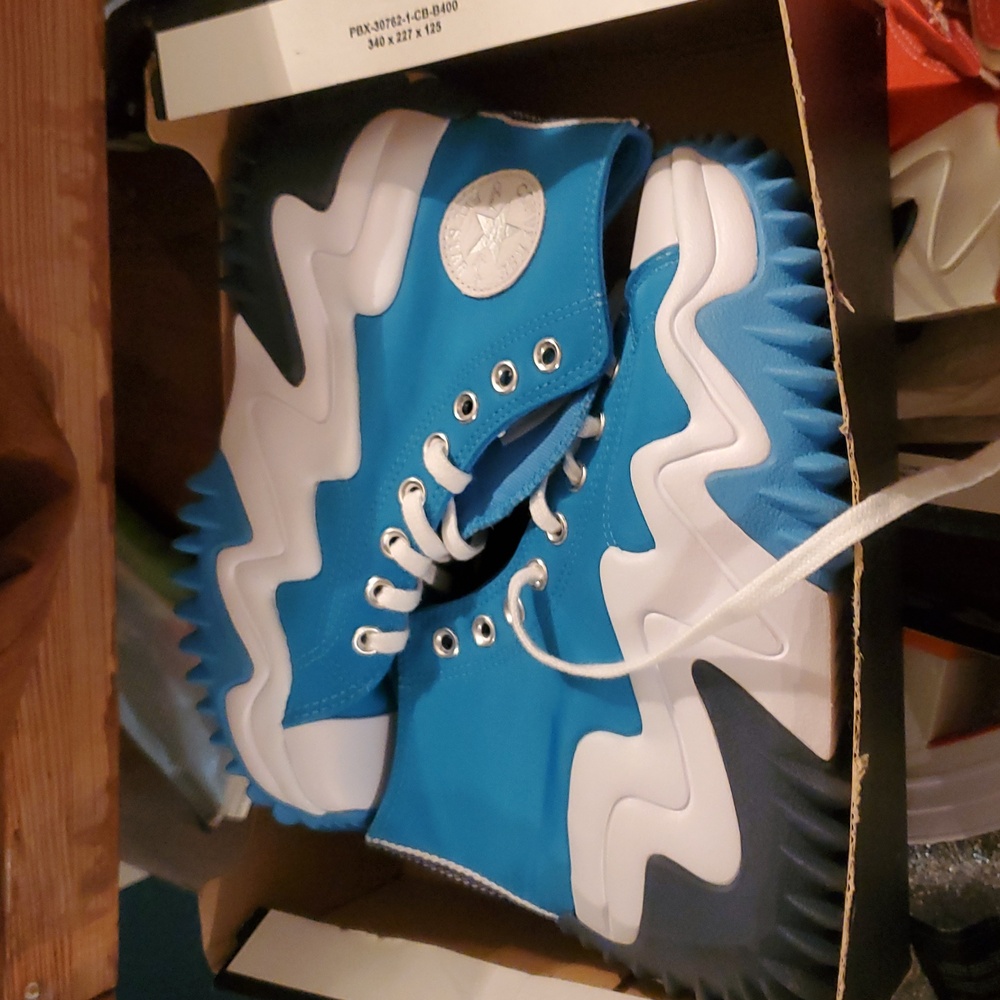 Converse. ( Ea) Flash. $80 First Pair - image 8